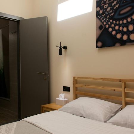 Sky Hostel Kiev Buitenkant foto